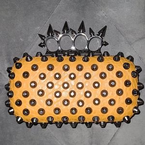FIRE CAMEL CLUTCH WITH STUDS🧡🔥